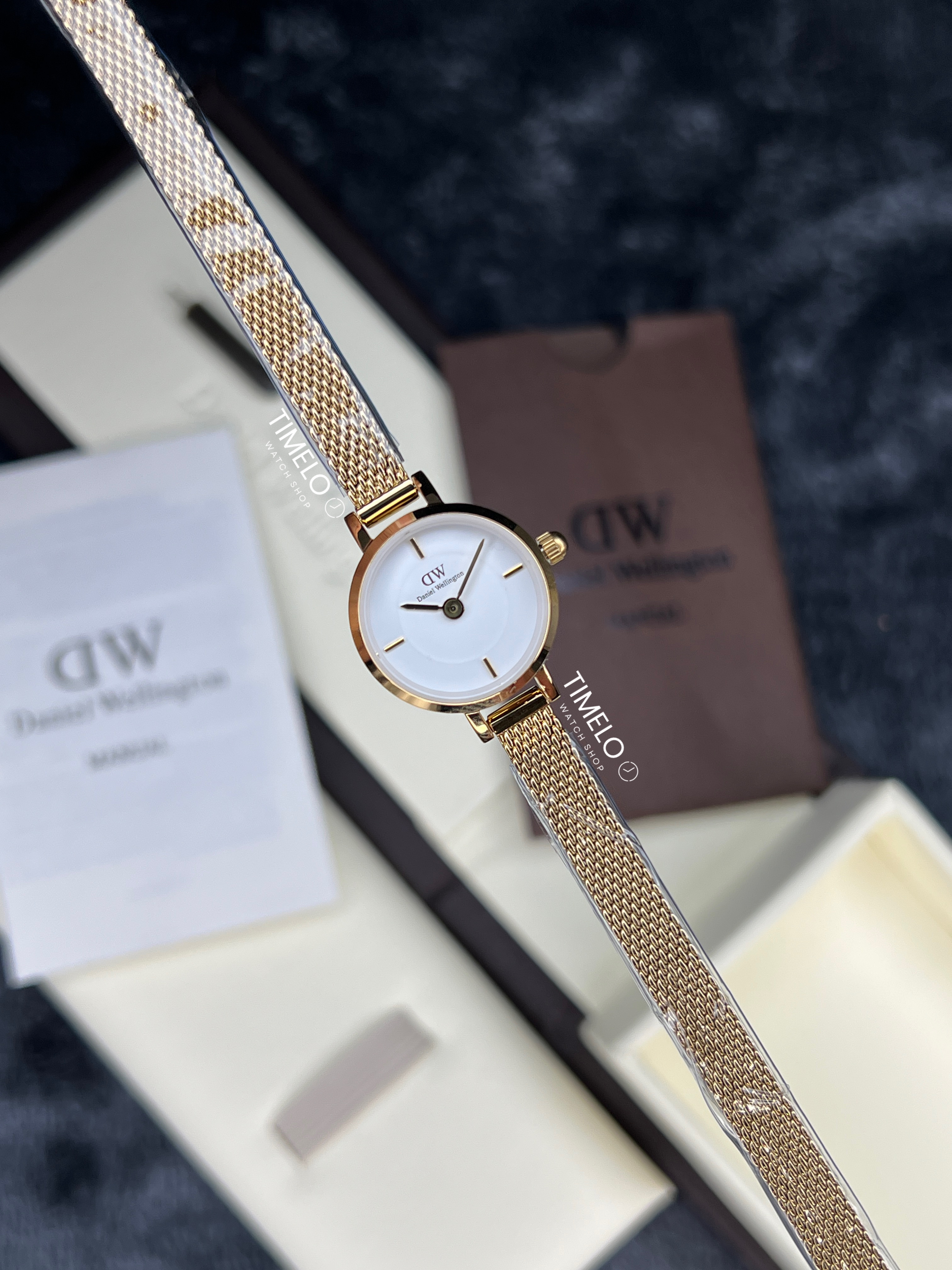 ساعت زنانه DW