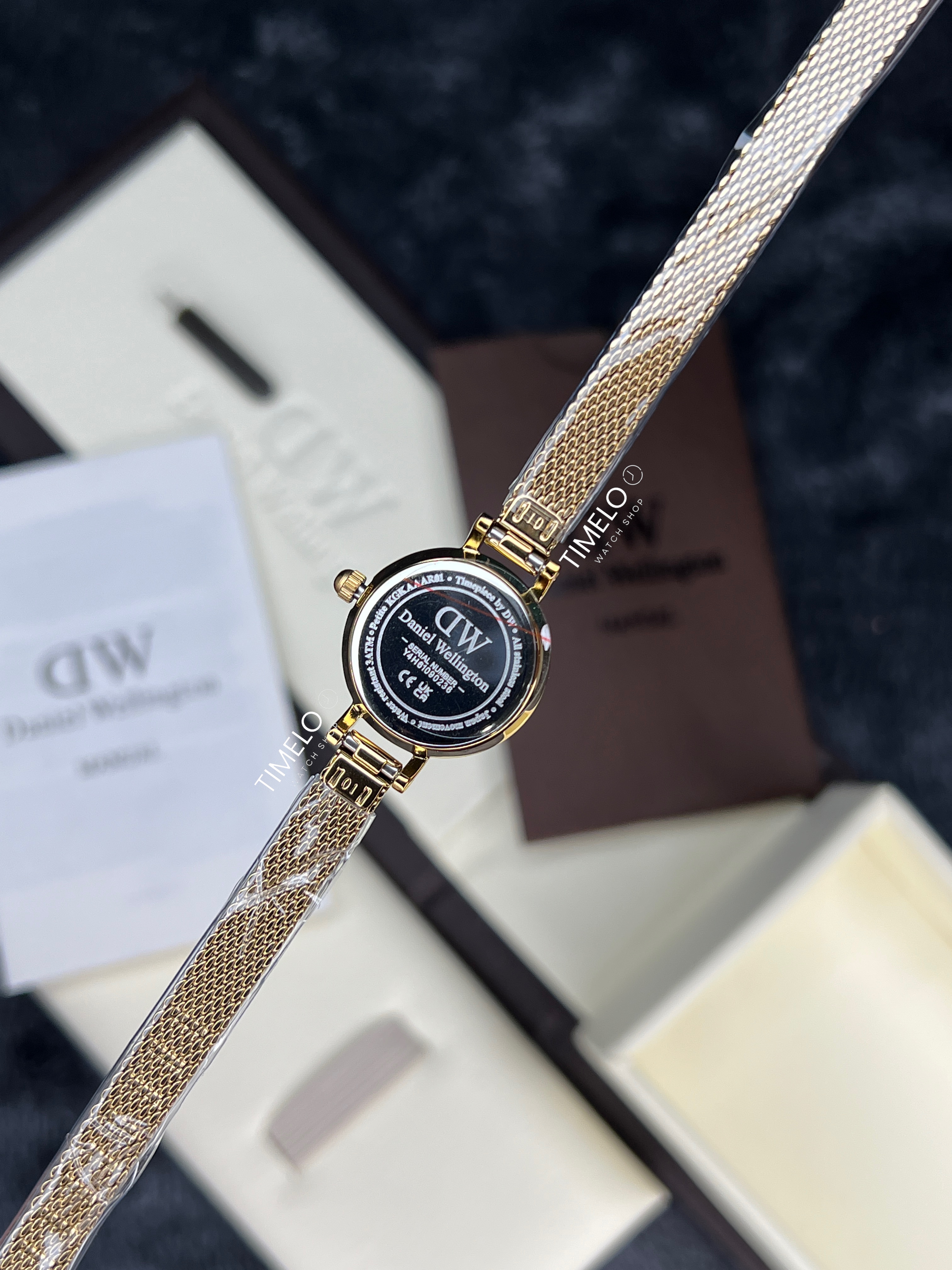 ساعت زنانه طلایی