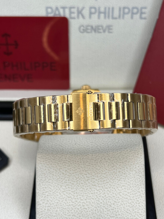 ساعت مچی مردانه مدل ناتیلوس