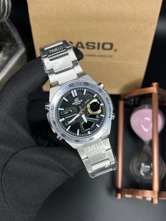 ساعت مچی مردانه نقره ای